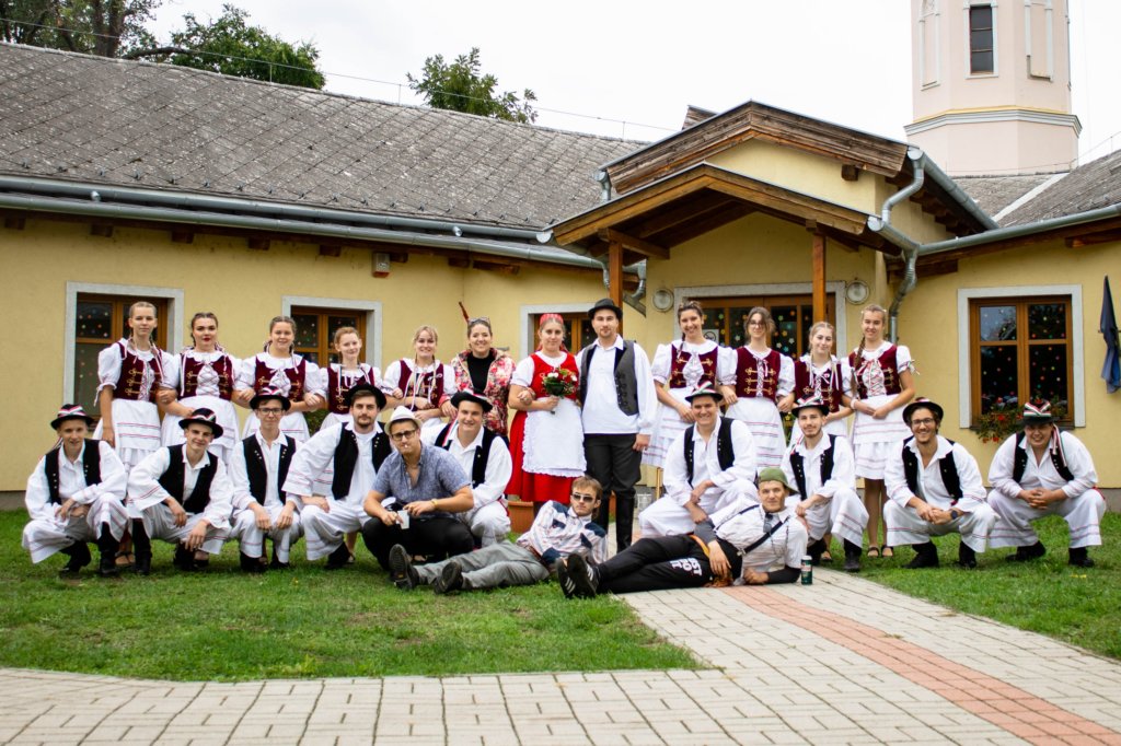 szureti